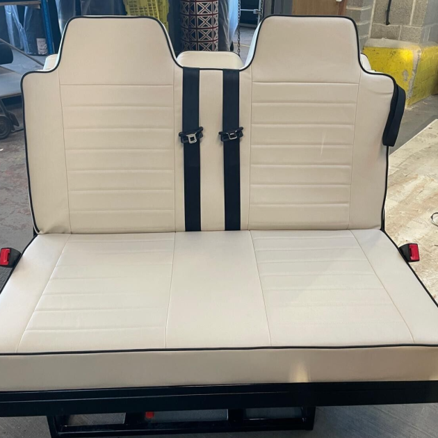 3/4 4PC Rock & Roll Bed VW T4 T5 T6 Custom Vivaro Trafic Campervan (Full White)